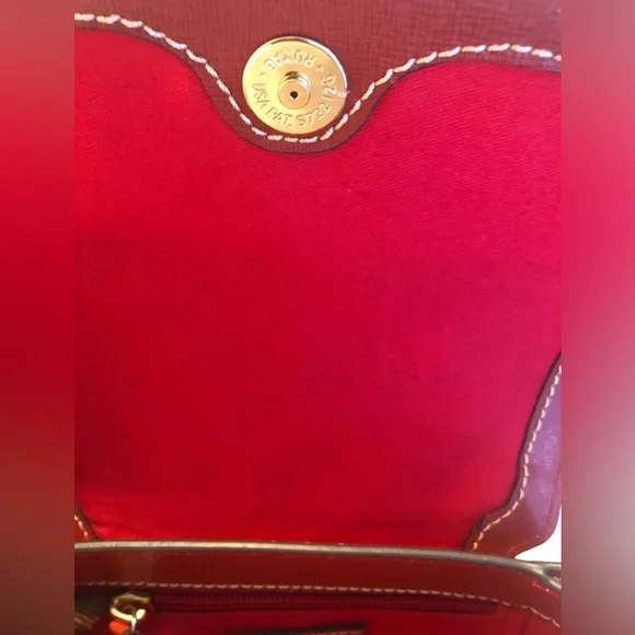 Dooney & Bourke Elegant Small Saddle Crossbody Bag - Picture 5 of 8